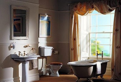 Traditional Style Bathroom