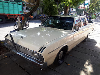 BURSA MOBIL KLASIK ONLINE : Chrysler Valiant Regal 1971