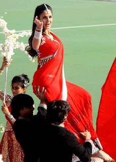 Katrina Kaif Latest hot navel images in red saree at Hockey League