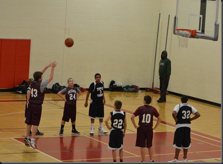 2012-11-CpherBasketball07