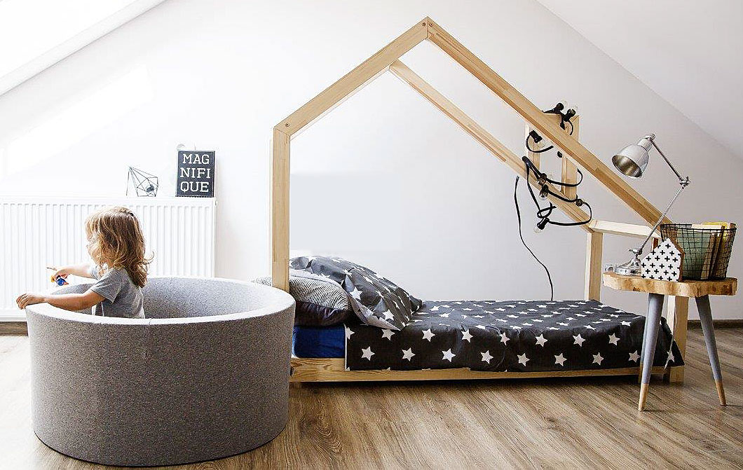 łóżko domek w stylu skandynawskim