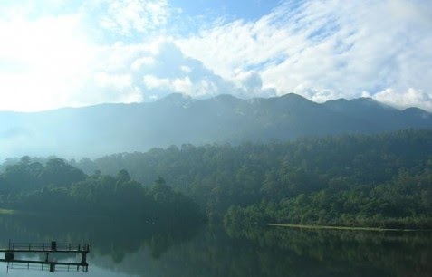 Dunia Seram: Ratu Bunian-Puteri Gunung Ledang