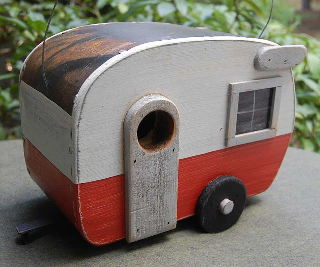 Camper Birdhouse