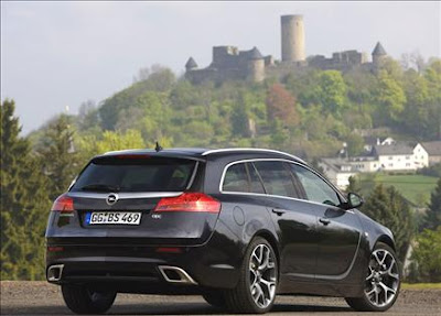 2010 Opel Insignia OPC Sports Tourer