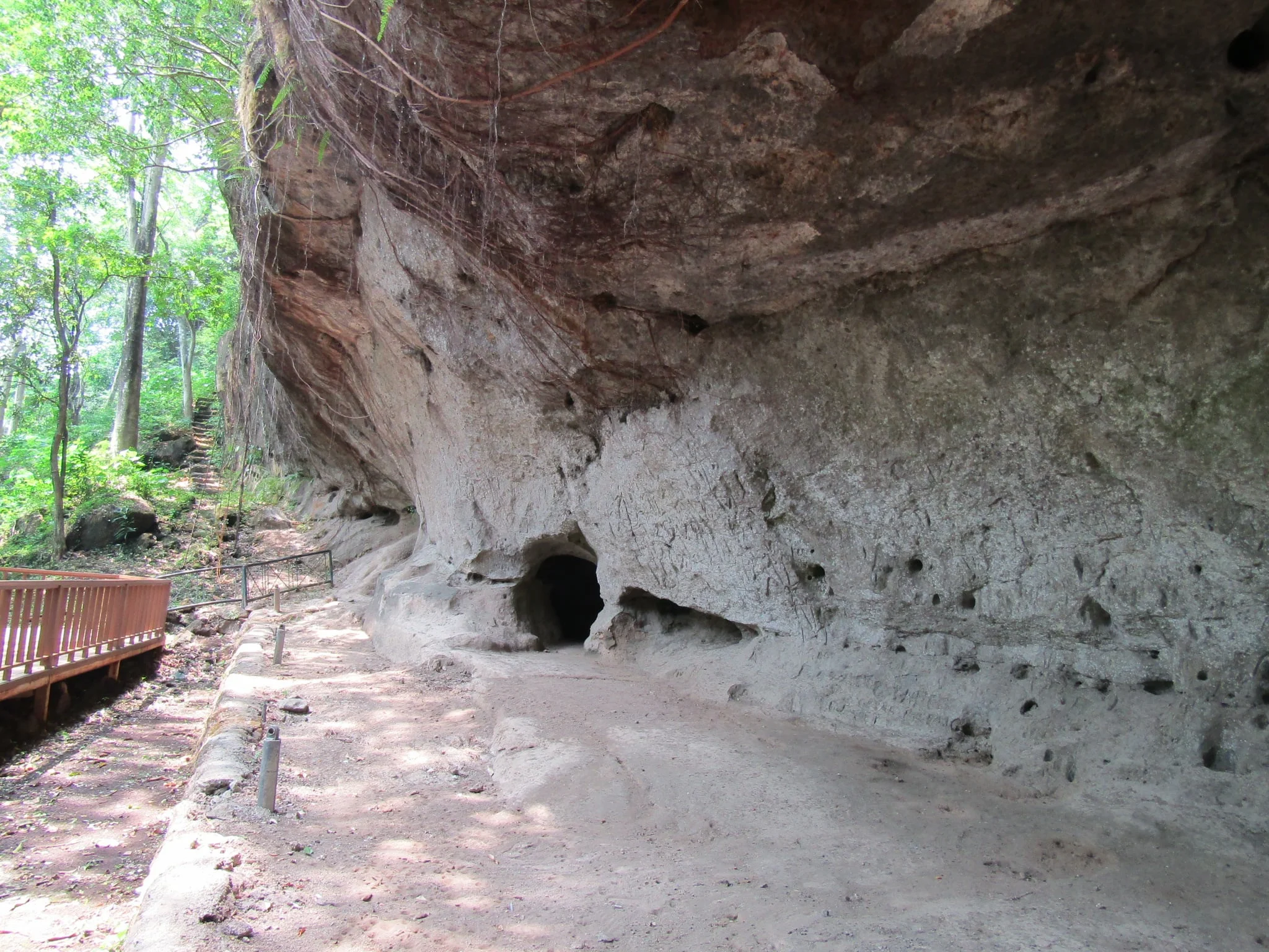 The Angono-Binangonan Petroglyphs: Philippines’ Prehistoric Works of Art