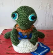 http://translate.google.es/translate?hl=es&sl=en&tl=es&u=http%3A%2F%2Fshellsyarnicles.wordpress.com%2F2013%2F01%2F31%2Famigurumi-turtle-baby-shelly%2F