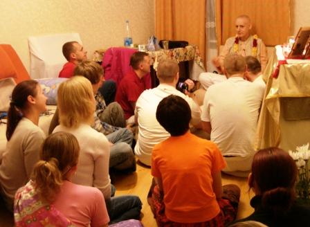 Sankarshan Das Turning the World On to Krishna in Russia