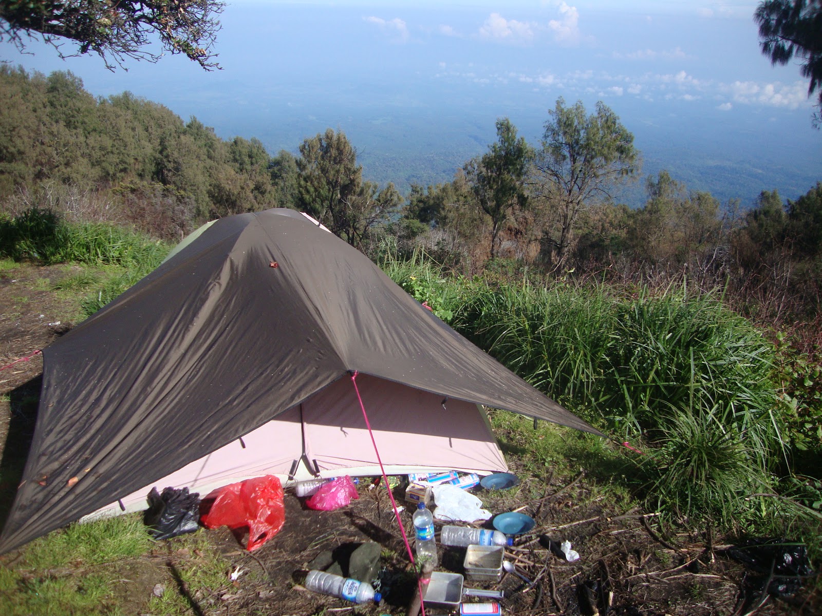 Catatan Perjalanan: Menapak Puncak Utara Gunung Raung