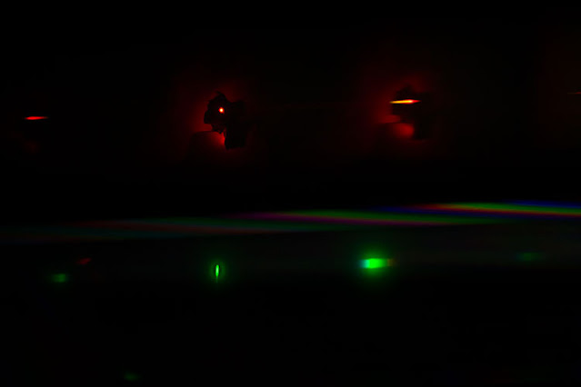 Red and Green LEDs with SA-100, DSLR, 110mm, 1/30 second (Source: Palmia Observatory)
