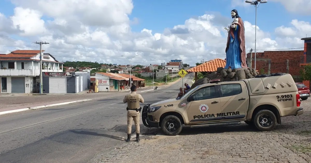 PM PRENDE 37 PESSOAS, APREENDE 35 ARMAS E RECUPERA 23 VEÍCULOS DURANTE OPERAÇÃO
