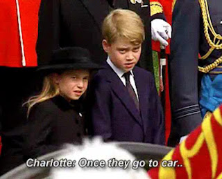 Princess Charlotte tells brother to bow