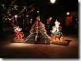Christmas at Disney_ Mickey & Minnie with the Christmas tree 1024x768  desktop widescreen wallpaper