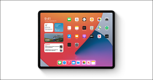 جهاز Apple iPad يعمل بنظام iPadOS 14