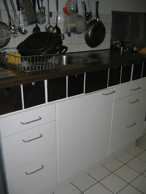 high countertop kitchen