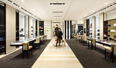 Anonymous: Chanel's New Boutique @ KLCC  Limited Edition Handbags ...
