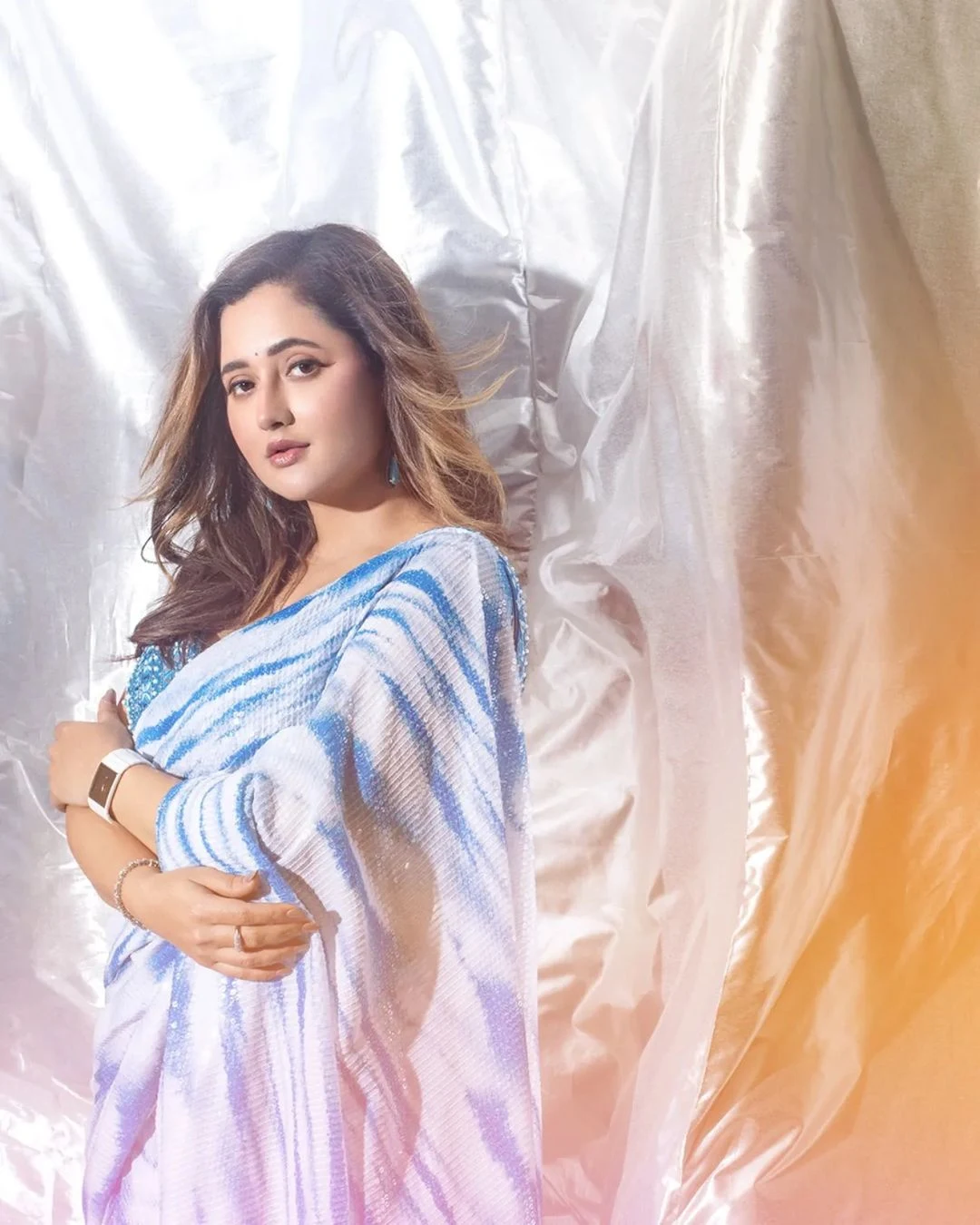 Rashami Desai blue saree hot tv actress