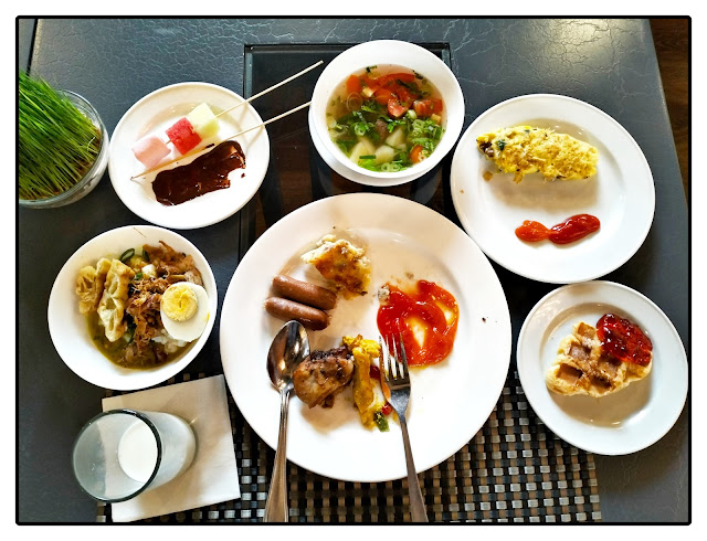 menu sarapan hotel grand zuri bsd