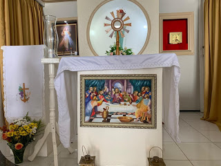 LADRÃO 'SE ARREPENDE' E DEVOLVE QUADRO FURTADO DE IGREJA EM JUAZEIRO DO NORTE