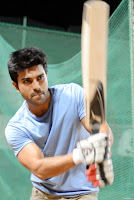 megapower star ram charan ccl 3 practice matches photos