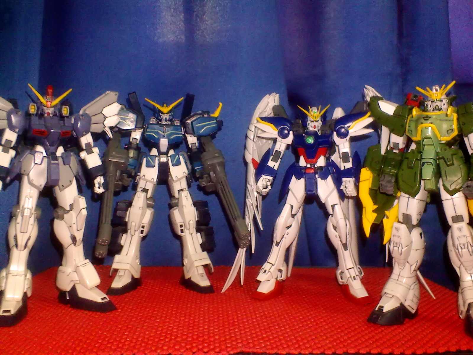 Insanity Of Toys: My Gundam Wing Endless Waltz Collection