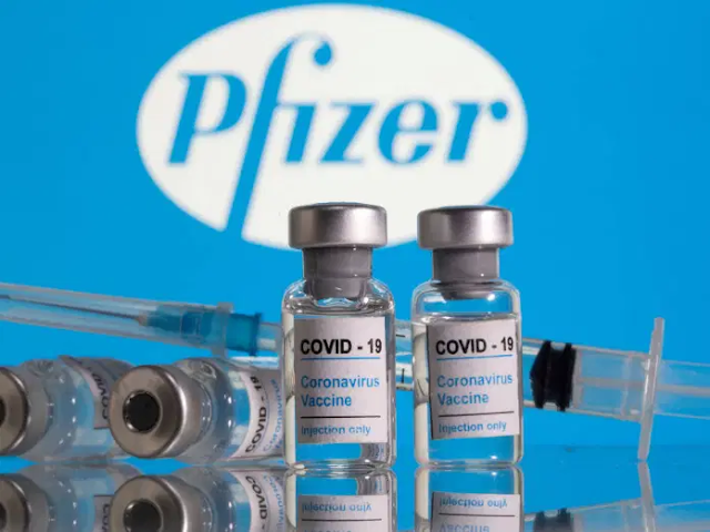 Abinader dice que la Pfizer funciona especialmente en las nuevas variantes de COVID-19