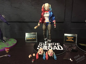 Toy Fair 2017 Mezco One:12 Collective DC Comics Suicide Squad Harley Quinn