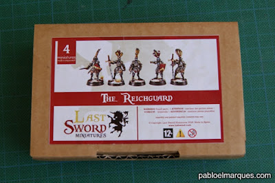 Last Sword: caballeros Reichguard