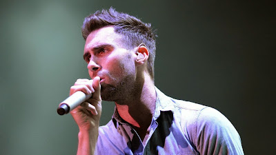 Foto-Foto Adam Levine Ukuran Besar