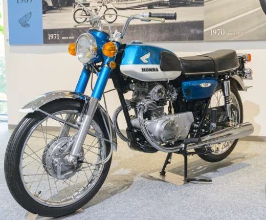 Honda CB135 1970 blue