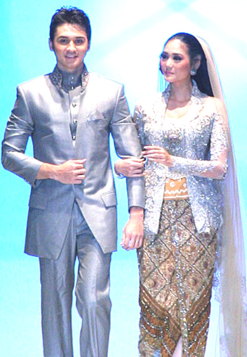  Baju Kebaya Pengantin 2014