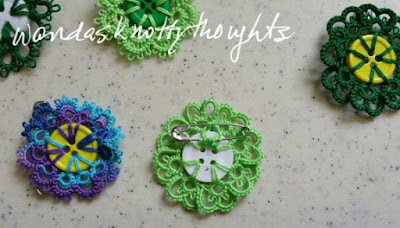 Back of the Button Tatting for International Tatting Day 2016 on wandasknottythought.blogspot.com