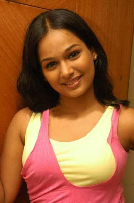 tamil Actress Kalyani poornitha hot photos