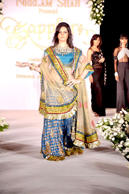 Zarine walks the ramp for launch of Sapphire image