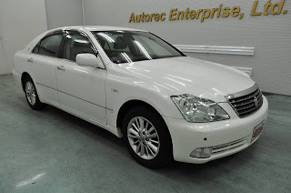 2004 Toyota Crown Royal Saloon for Zambia