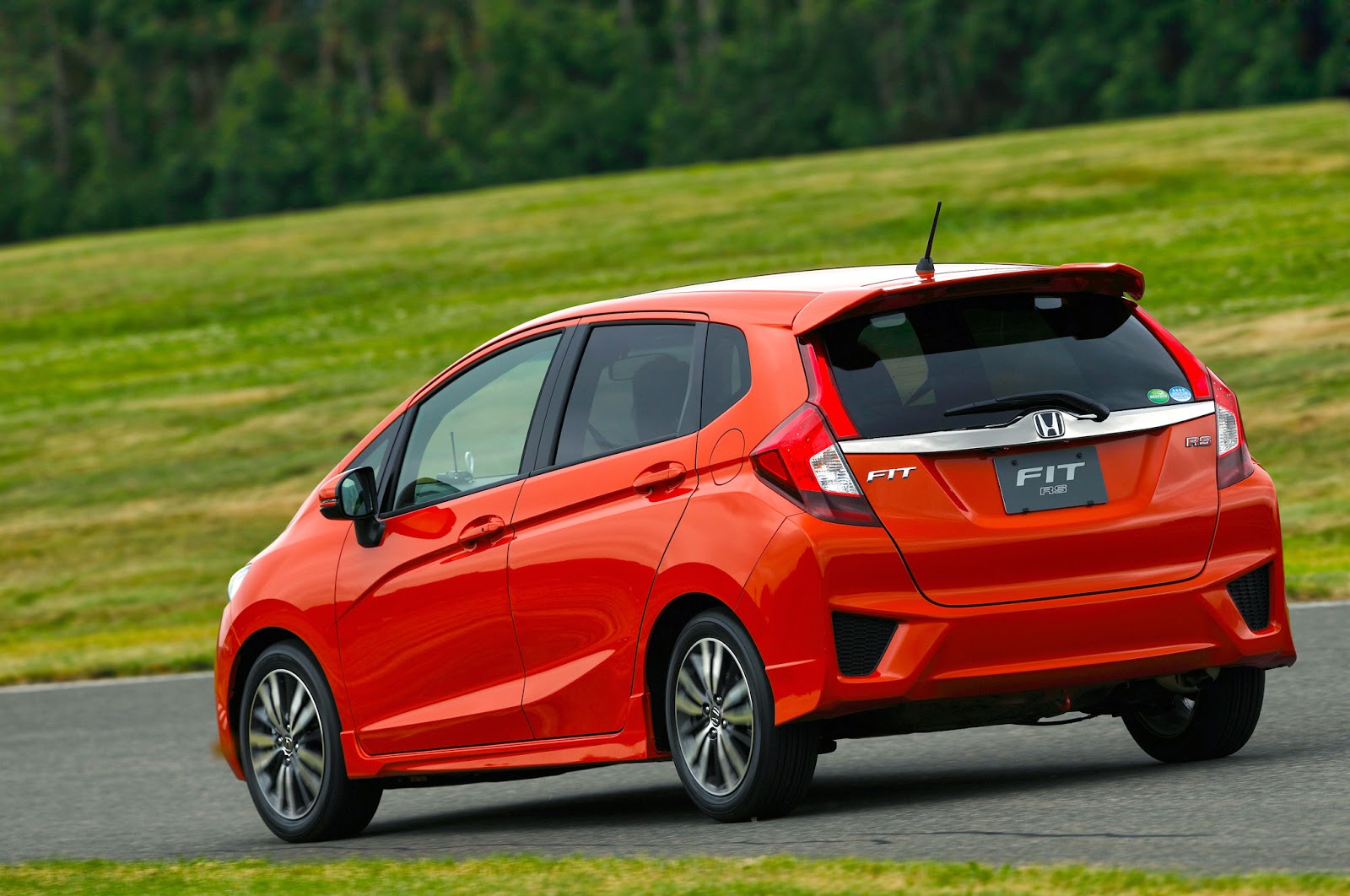 2015 Honda Fit Model,Engine and Redesign
