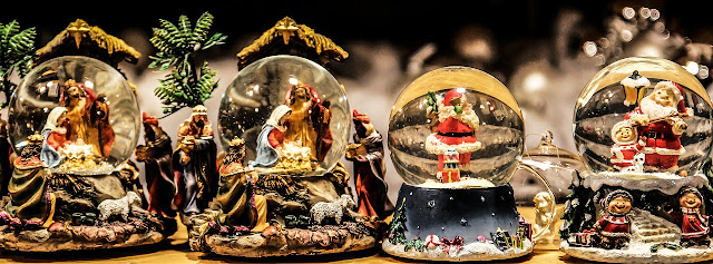 Snow Globe Display for Christmas