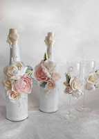 Decoraciones hechas con Copas y Botellas de Vidrio