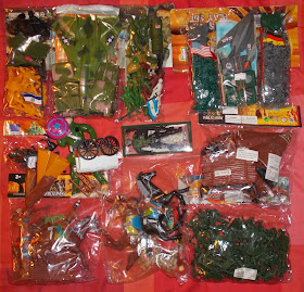 Contribution; Donations; How They Come In; Job Lot; Mixed Lot; Mixed Playthings; Mixed Toys; Recent Purchases; Show Plunder; Show Reports; Small Scale World; smallscaleworld.blogspot.com; 5 Peter Evans Stuff September DSCN9798