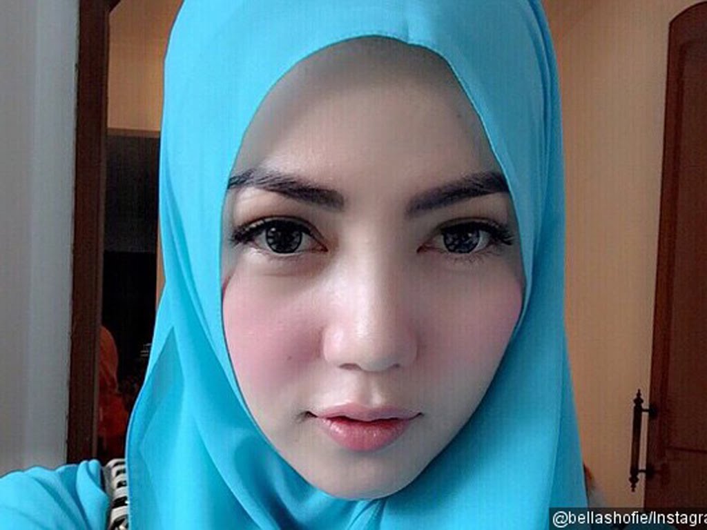 30 Foto Gadis Berjilbab Cantik Paling Menarik 2017 Tonnymyid