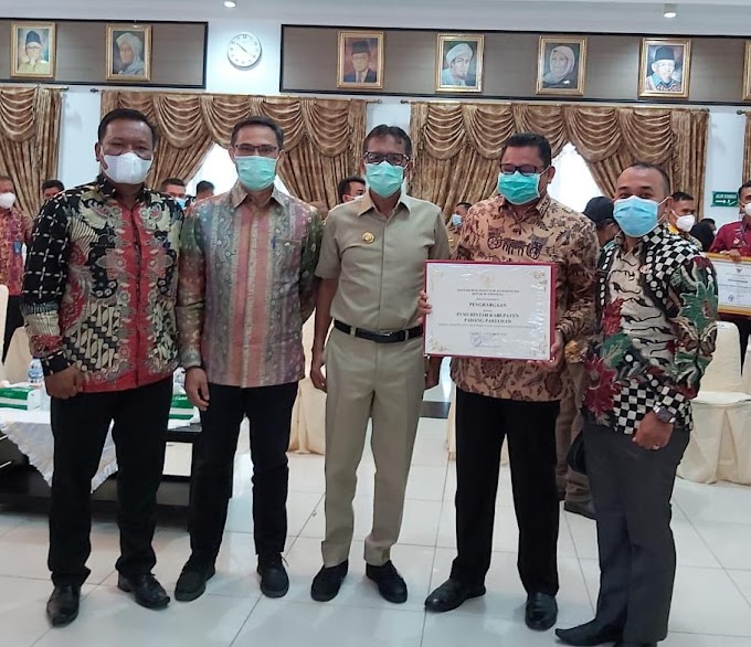 Padang Pariaman Raih Penghargaan Kabupaten Peduli HAM Dari Kementrian Hukum dan HAM Republik Indonesia