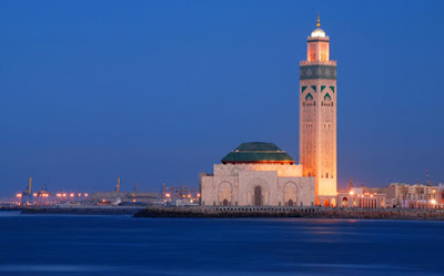Revolusi Ilmiah - Pemandangan laut di Masjid Hassan II