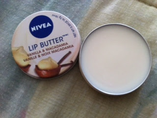 Nivea Lip butter Vanilla and Macadamia