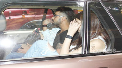 virat kohli with lover Anuskha 