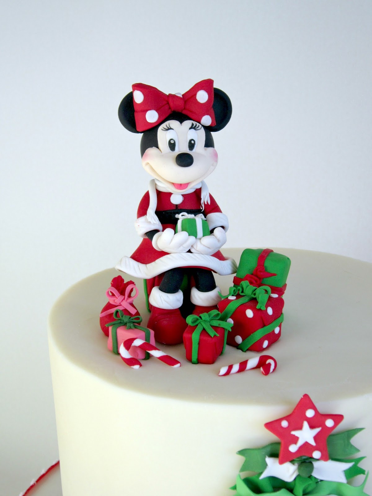 Delectable Cakes: Adorable Minnie Mouse 'Christmas ...
