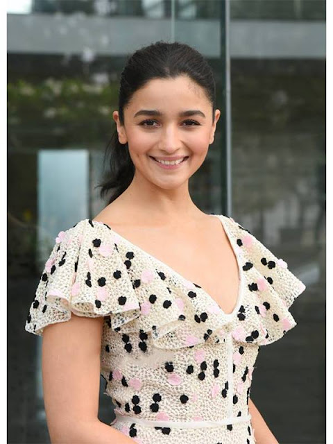 Alia bhatt cutet pics 