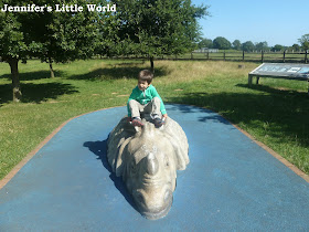 Whipsnade Zoo, Dunstable