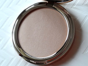  Josie Maran Argan Enlightenment Illuminizing Veil