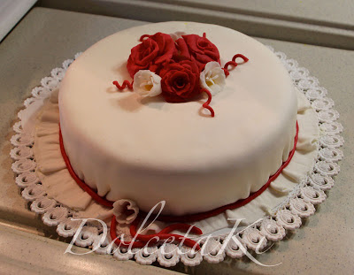 torta rose rosse