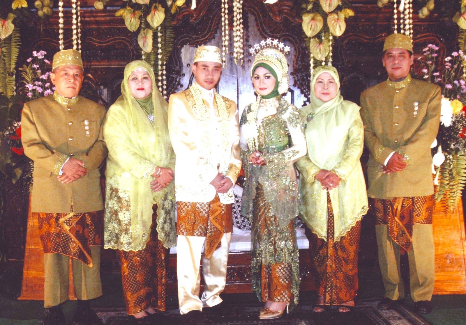 Contoh Gambar Foto Pernikahan  Album Wedding