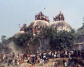 http://cms.outlookindia.com/Uploads/outlookindia/2011/20111010/babri_masjid_demolition_20111017.jpg